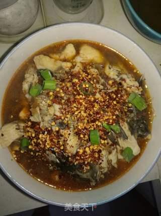 水煮鱼的做法视频,麻辣鲜香，口感层次丰富，家庭必备经典川菜