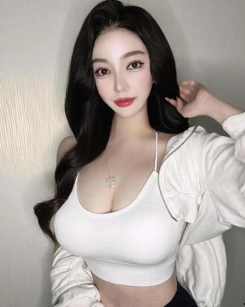 韩国美女视频,视频中的绝色魅力瞬间
