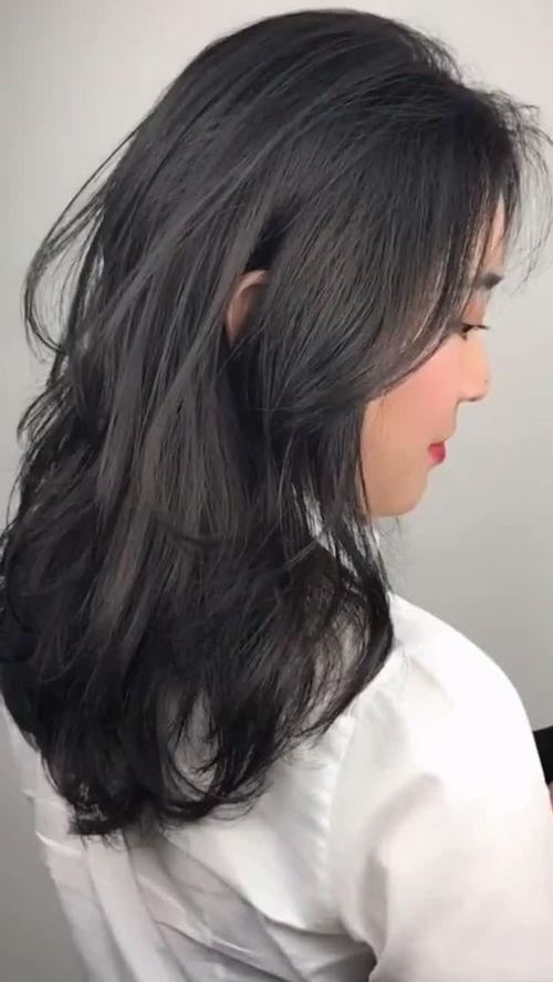 美发视频,轻松掌握时尚发型步骤解析